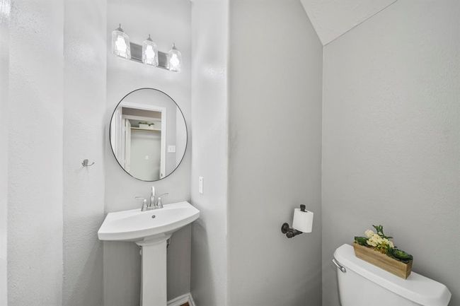 3910 Leanett Way Ct, House other with 4 bedrooms, 3 bathrooms and 2 parking in Pearland TX | Image 16