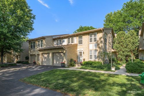 369-369 S Jefferson St, Batavia, IL, 60510-2582 | Card Image