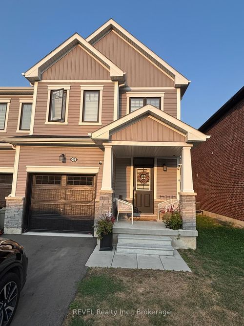 40 Sugar May Ave, Thorold, ON, L2V0L1 | Card Image