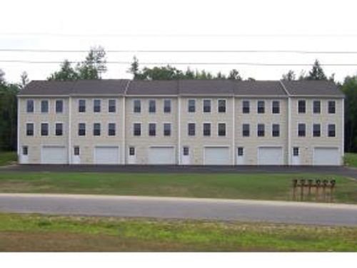 unit-6-75 Treaty Ct, Fremont, NH, 03044-3353 | Card Image