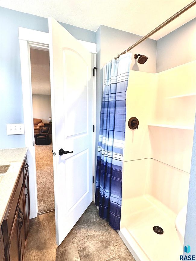 1403 Bitterroot Rd, House other with 5 bedrooms, 4 bathrooms and null parking in Dell Rapids SD | Image 31