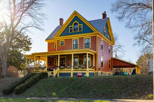 203 Barnhardt Cir, Fort Oglethorpe, GA, 30742-3603 | Card Image