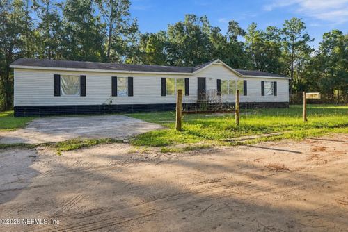 254 Se 7th Ave, Interlachen, FL, 32148-5066 | Card Image