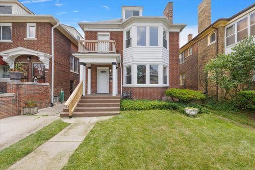 2477 Hazelwood St, Detroit, MI, 48206-2243 | Card Image
