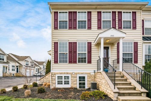 34-7036 Cavalcade Dr, New Albany, OH, 43054-8022 | Card Image