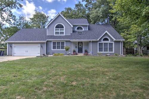 2237 Western Dr, Decatur, IL, 62521-4660 | Card Image