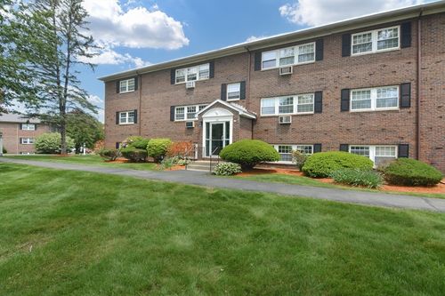 apt-10-145 Milk St, Westborough, MA, 01581-1116 | Card Image
