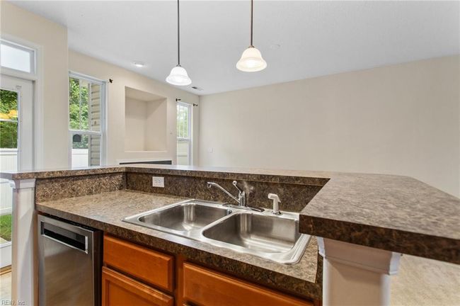 2741 Deep Creek Cmn, House attached with 2 bedrooms, 3 bathrooms and null parking in Chesapeake VA | Image 12