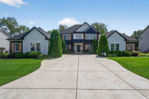 50590 Hollybrook Dr, Granger, IN, 46530-4946 | Card Image