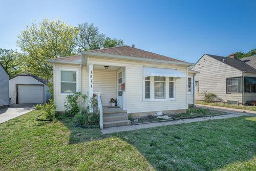1511 N Burns St, Wichita, KS, 67203-2755 | Card Image