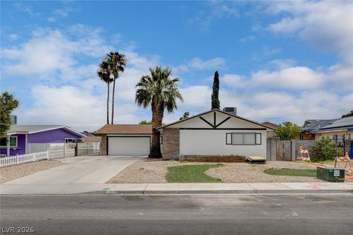 717 Palmhurst Drive, Las Vegas, NV, 89145 | Card Image