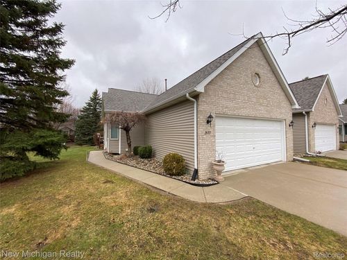 9177 Nicole Ln, Davison, MI, 48423-2882 | Card Image