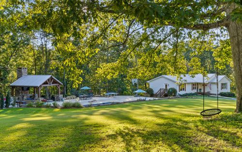 6015 Sawyer Rd, Signal Mountain, TN, 37377-2841 | Card Image