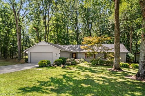 5184 N Barton Rd, North Ridgeville, OH, 44039-2367 | Card Image