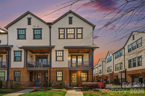 3300 Spencer St, Charlotte, NC, 28205-2171 | Card Image