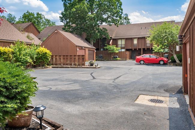 4958 Wintersong Ln, Condo with 2 bedrooms, 3 bathrooms and null parking in Westerville OH | Image 54