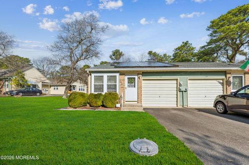 52-11a Deerfield Dr, Whiting, NJ, 08759-2001 | Card Image