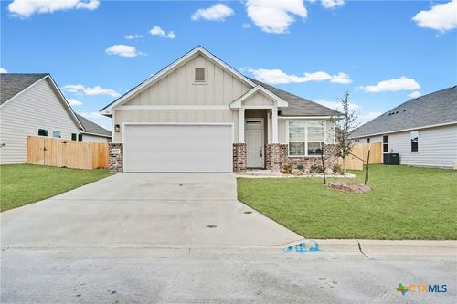 8112 Pineridge Way, Temple, TX, 76502-4136 | Card Image