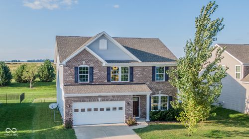 10236 Legacy Dr, Brownsburg, IN, 46112-5660 | Card Image