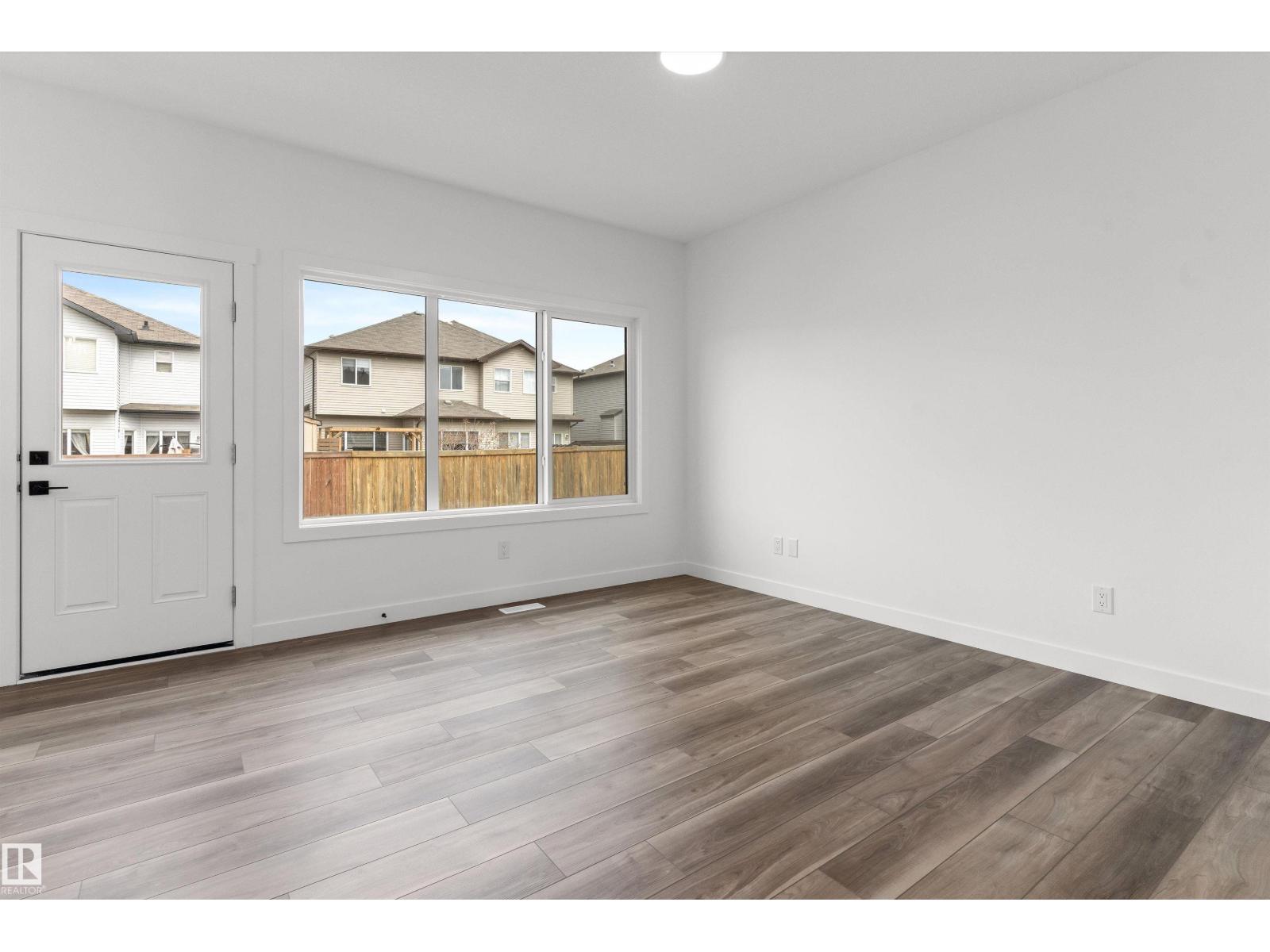 Residential in Stony Plain 3