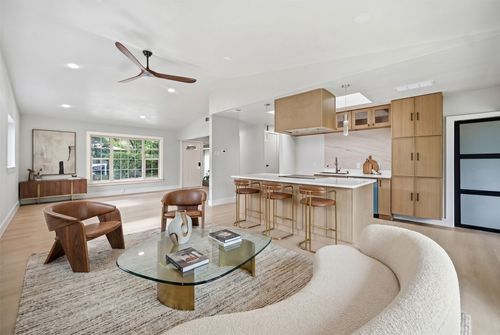 8034 Greenhollow Ln, Dallas, TX, 75240-3826 | Card Image