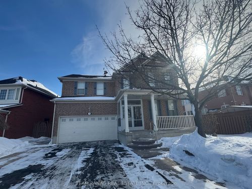 124 Herdwick St, Brampton, ON, L6S0A7 | Card Image