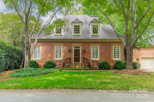 621 Hungerford Pl, Charlotte, NC, 28207-2354 | Card Image