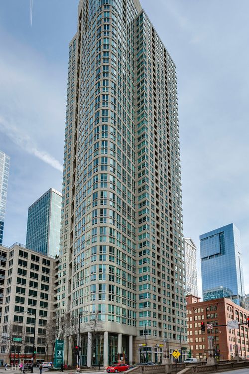 apt-2009-345 N La Salle Dr, Chicago, IL, 60654-6357 | Card Image