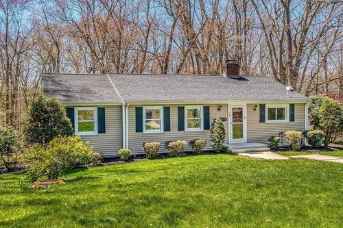 10 Country Club Dr, Walpole, MA, 02081-3414 | Card Image
