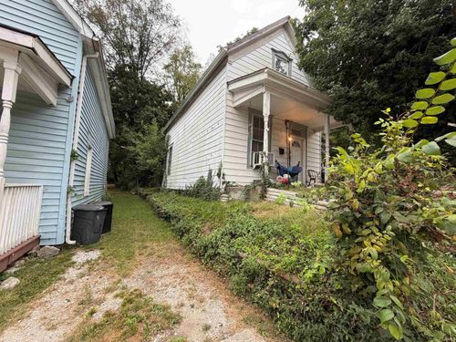 228 Elliott Avenue, Corydon, IN, 47112-1543 | Card Image