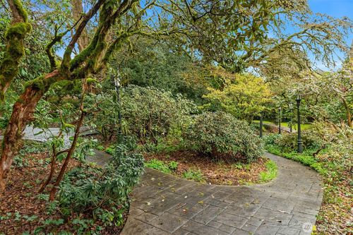 1118000703 Broadmoor Dr E, Seattle, WA, 98112 | Card Image