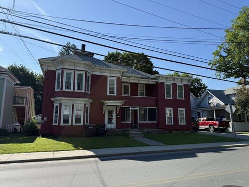40 Merchant St, Barre, VT, 05641-2925 | Card Image