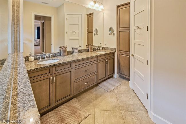 5069 Tortola Ct, House other with 3 bedrooms, 3 bathrooms and null parking in NAPLES FL | Image 14