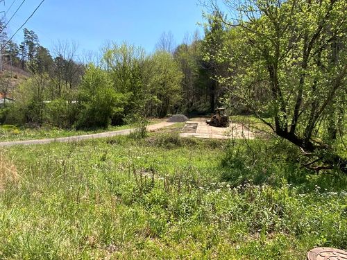 708 Regal St, Murphy, NC, 28906-5150 | Card Image