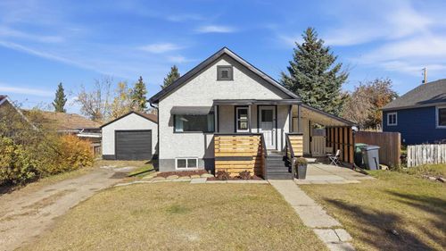 4508 42 Ave, Ponoka, AB, T4J1B7 | Card Image