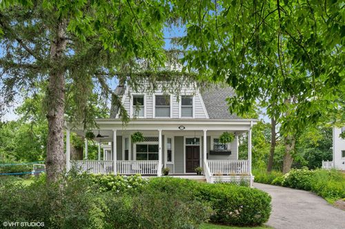 693 Greenwood Ave, Glencoe, IL, 60022-1649 | Card Image