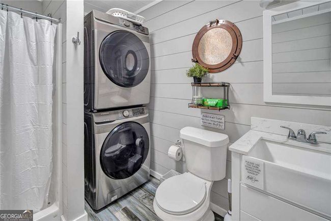 511/513 Demere Road, House other with 6 bedrooms, 5 bathrooms and 2 parking in St. Simons GA | Image 31