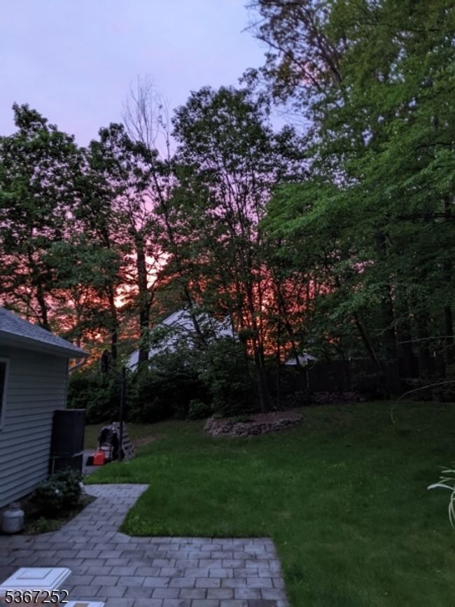 20 Highland Rd, House other with 4 bedrooms, 2 bathrooms and null parking in Hackettstown NJ | Image 13