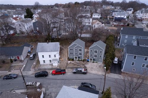 380 Hawkins St, Providence, RI, 02904-2337 | Card Image