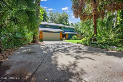 1825 Hickory Lane, House other with 4 bedrooms, 2 bathrooms and null parking in Atlantic Beach FL | Image 2