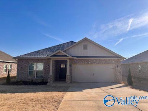 9119 Monteagle Blvd, Owens Cross Roads, AL, 35763-3301 | Card Image