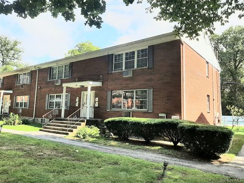 17c-5 Wildwood Drive, Wappinger, NY, 12590 | Card Image