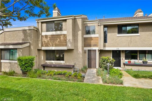 22 Sand Dollar Ct, Newport Beach, CA, 92663-2107 | Card Image
