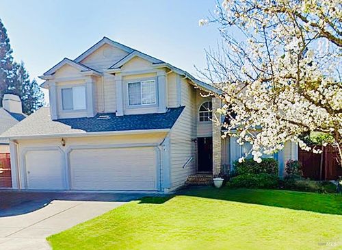 157 Hop Ranch Rd, Santa Rosa, CA, 95403-7530 | Card Image