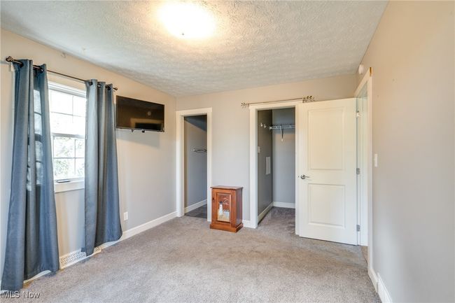 Primary Room | Image 15