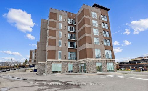 550 Bond St W, Oshawa, ON, L1J0E4 | Card Image