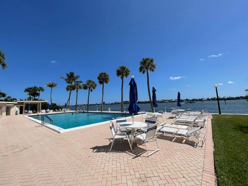 301-2600 N Flagler Dr, West Palm Beach, FL, 33407-5521 | Card Image