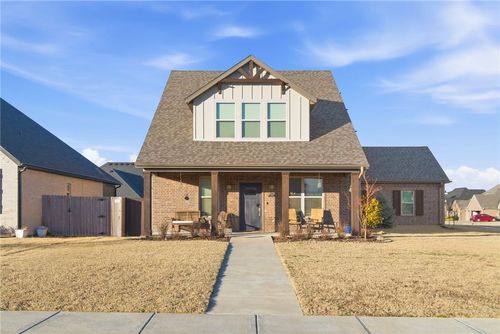 425 Frizzo St, Tontitown, AR, 72762-7013 | Card Image