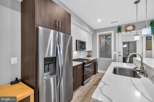2-818 Kennedy St Nw, WASHINGTON, DC, 20011-2997 | Card Image