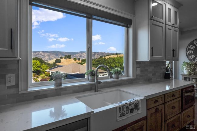 6141 N Vine Street, House other with 4 bedrooms, 3 bathrooms and 2 parking in Vacaville CA | Image 8